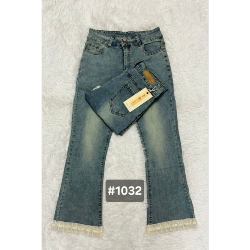 MD jeans กางเกงยีนต์ขาม้าเอวสูง8ส่วน งาน1กระดุม ปลายขาเย็บปักระบายปักมุกยีนส์สาวอวบอ้วน