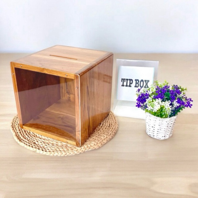 กล่องใส่ทิป Tip Box ออมสินไม้สักเคลือบเงา ใส่ธนบัตร ใส่เหรียญ ใส่ใบเสร็จและอื่นๆรูปแบบสวยงามลงตัว