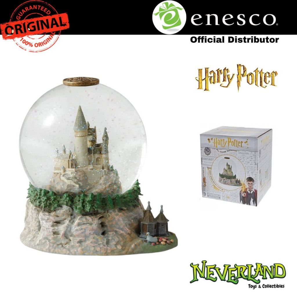 Enesco Harry Potter Hogwarts Castle Water Globe with Hagrid Hut