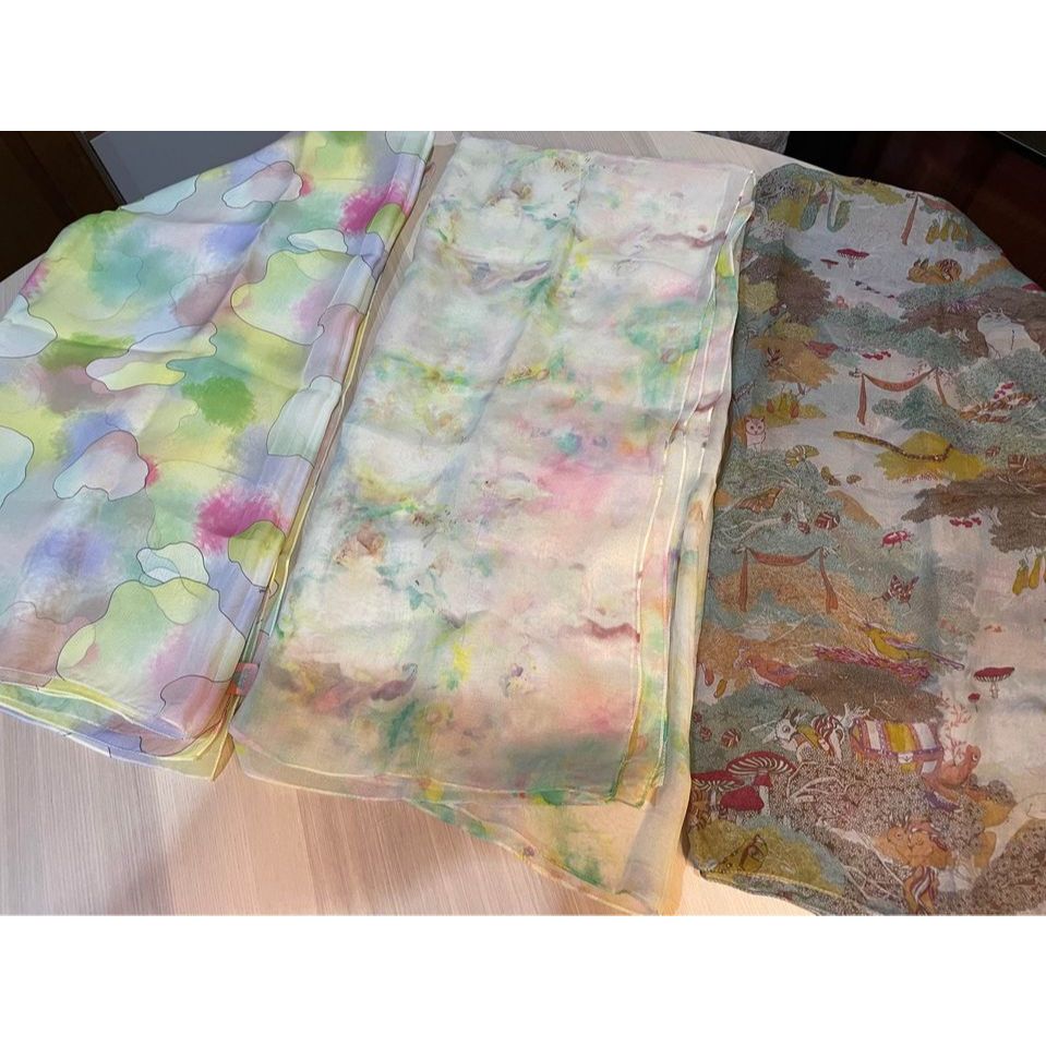 ผ้าพันคอ kloset มี3 ลายให้เลือก