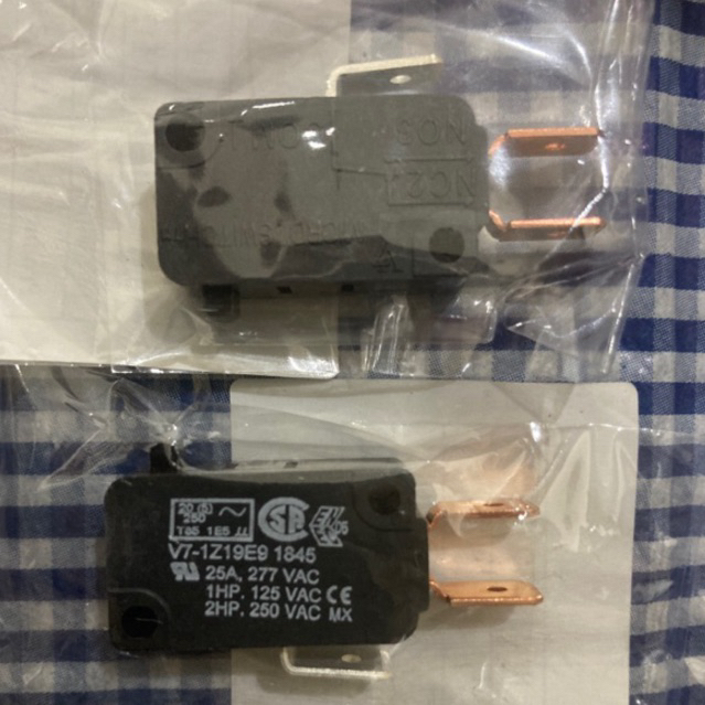 SHARP อะไหล่แท้ ไมโครสวิทช์ เครื่องทำน้ำอุ่น 25A (SH7D2101)