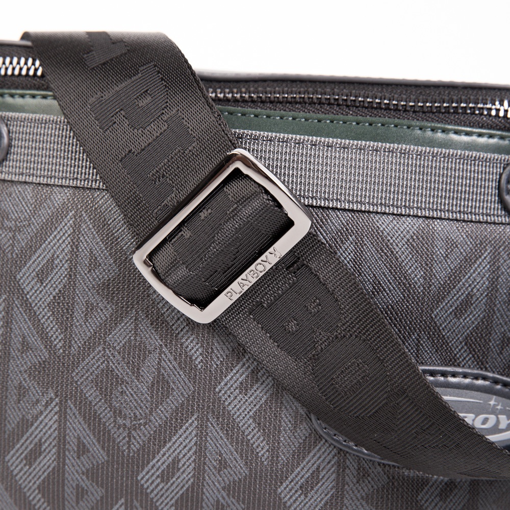 Playboy:Journey Men's Bag กระเป๋าคาดอกคาดเอวผู้ชาย รุ่น ST-B242PBM271-BL ดีไซน์สกรีนโลโก้อักษรสามเหลี่ยม สีกรม