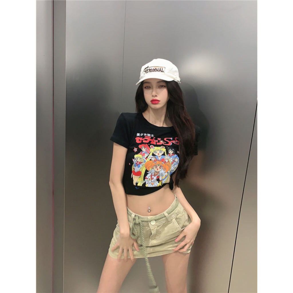 MC168 เสื้อครอป เสื้อครอปสั้น เสื้อยืดผู้หญิง ทรงสลิมฟิต แฟชั่นฤดูร้อน T-shirt ส่งตรงเวลา