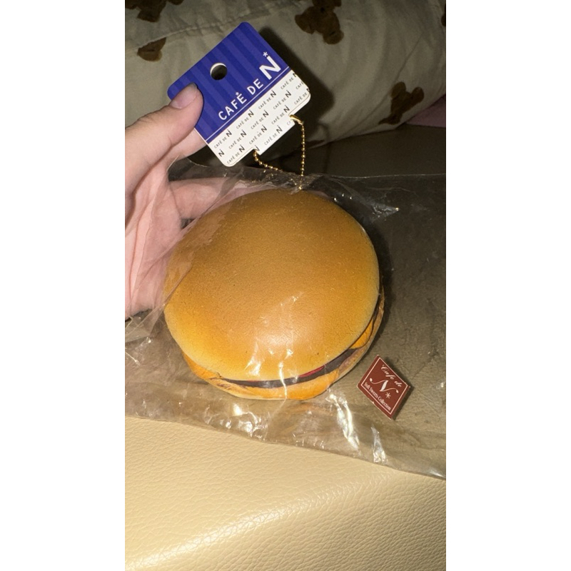 สกุชชี่เบอร์เกอร์คาเฟ่ดีเอ็น🍔 Cafe de n squishy คาเฟ่แท้100%