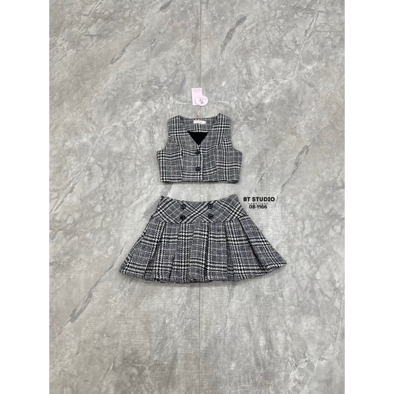 08-1166 เซทเสื้อแขนกุดกระโปรงสก็อต