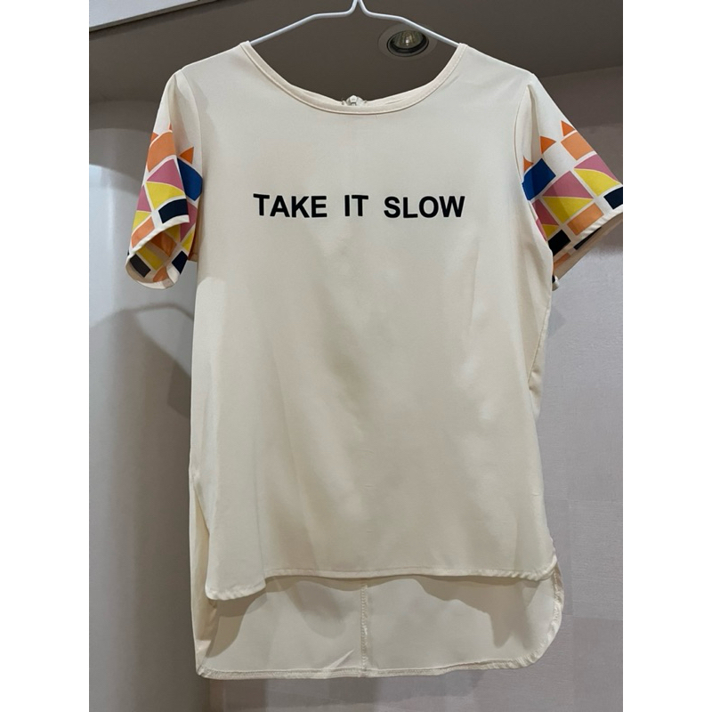 เสื้อยืด take it slow น่ารัก ผ้าใส่สบาย