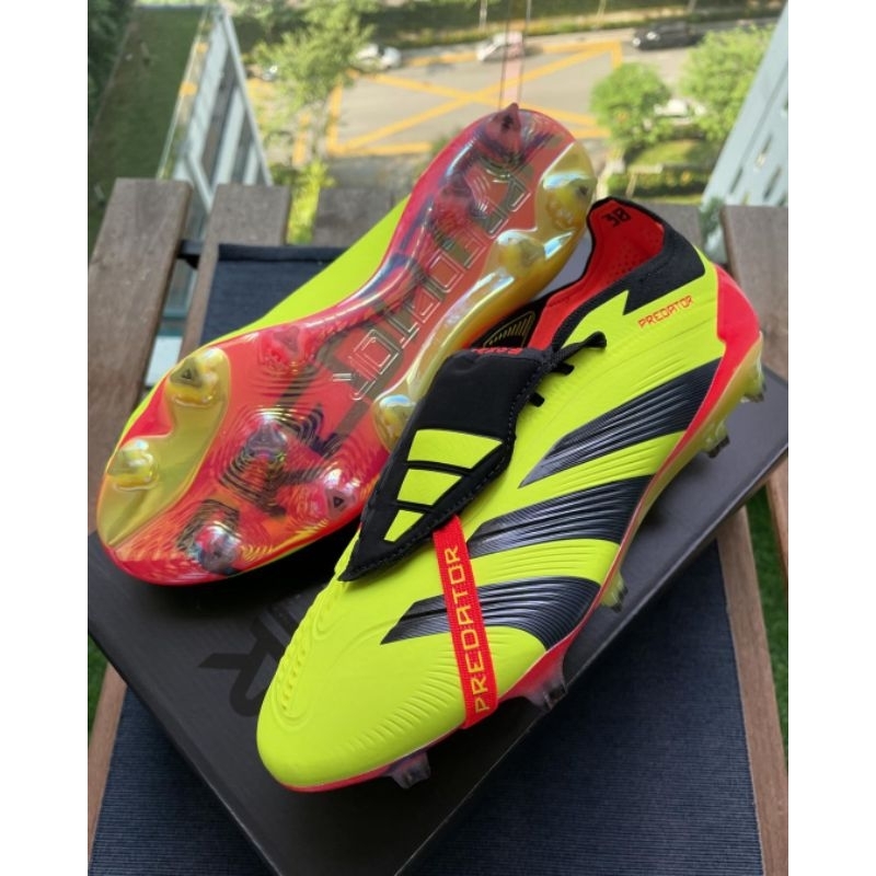ขายรองเท้าฟุตบอล Adidas Predator Mania