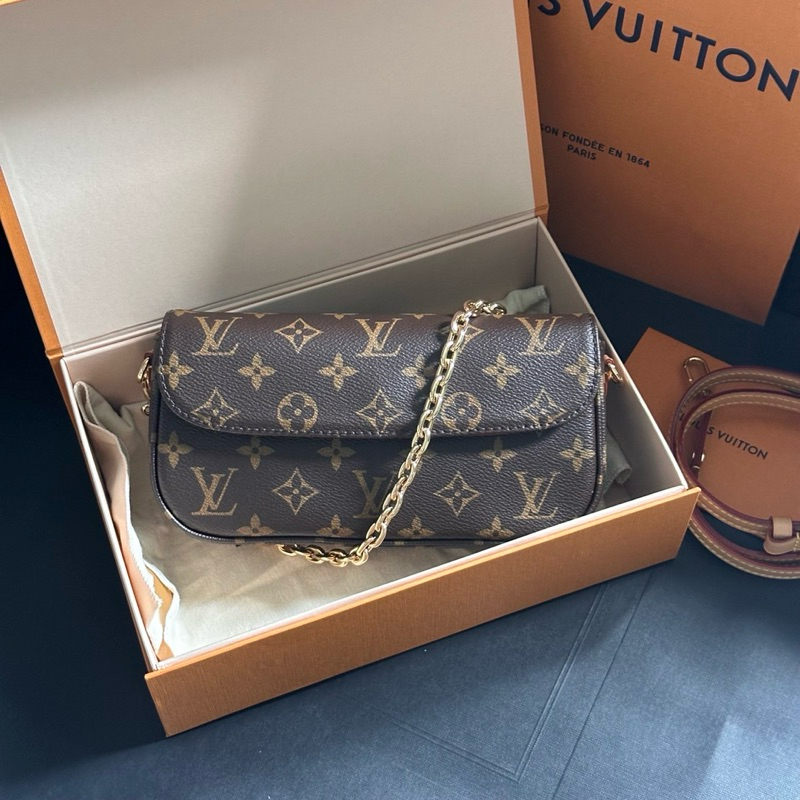 🤎New! LV Ivy (❗️เช็คสต็อคก่อนสั่งอีกทีนะคะ)