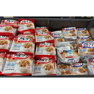 ***sale ลดราคา ถุงใหญ่!!!Calbee Granola กราโนล่า ซีเรียลธัญพืช ## ฟรุกรา ##
