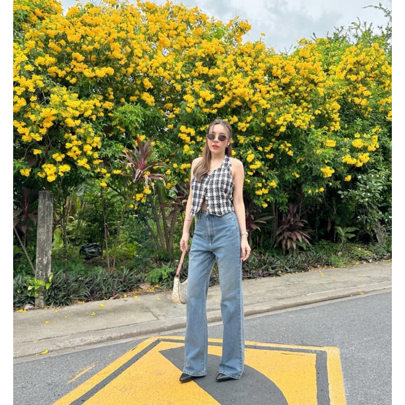 ส่งต่อ saran jeans กางเกงยีนส์กระบอกผสมขาม้าจาก size M (สภาพ100%)