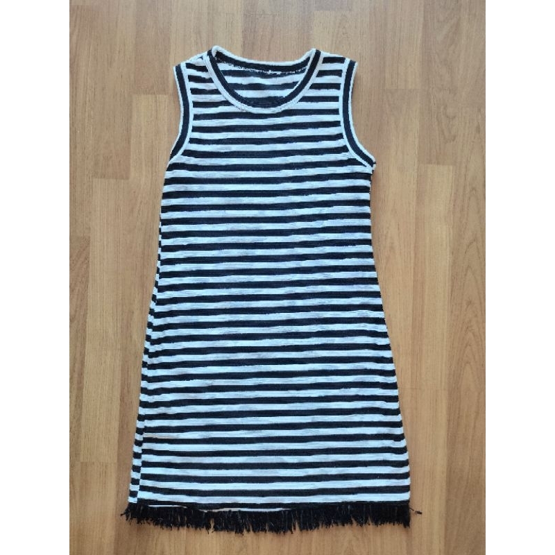 เดรสลายทาง ขาว-ดำ (จากเพจ Pastel Secret Shop)