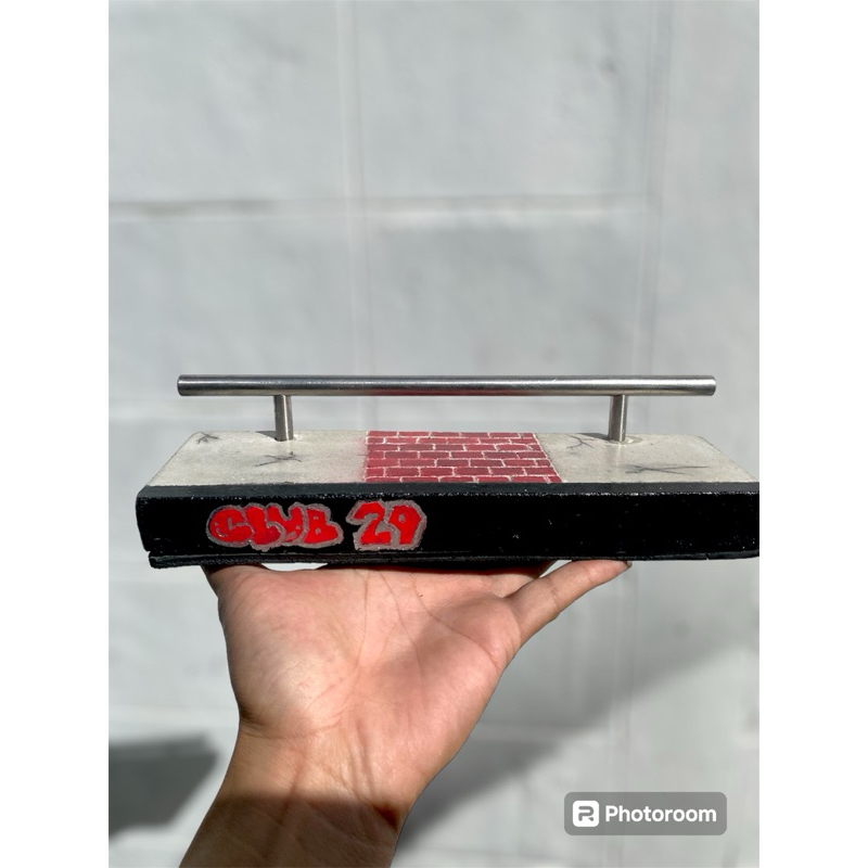 Box+rail fingerboard บล็อกปูนพร้อมราว