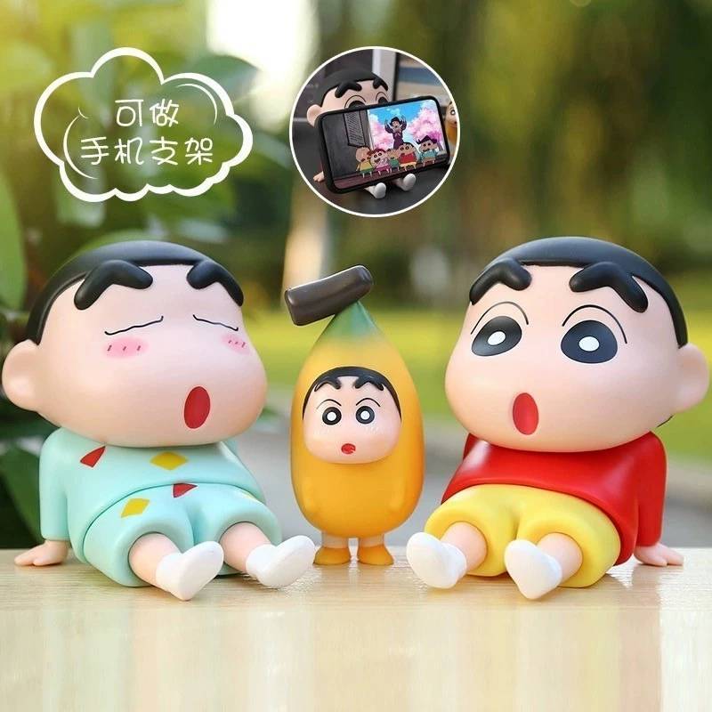 พร้อมส่ง โมเดล ชินจัง ที่วางมือถือ ใช้ตั้งโทรศัพท์ได้ อะนิเมะน่ารัก เหมาะกับของขวัญ สําหรับตกแต่งบ้าน รถยนต์