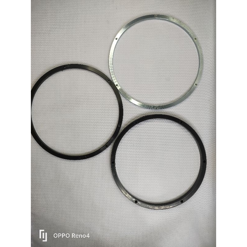 แหวนรอง-ล็อคลำโพง ขนาด 190 มิล. แบบเหล็ก และ พลาสติก หนา 5 และ 10 มิล.ใช้กับโครงหล่อ 12 นิ้ว