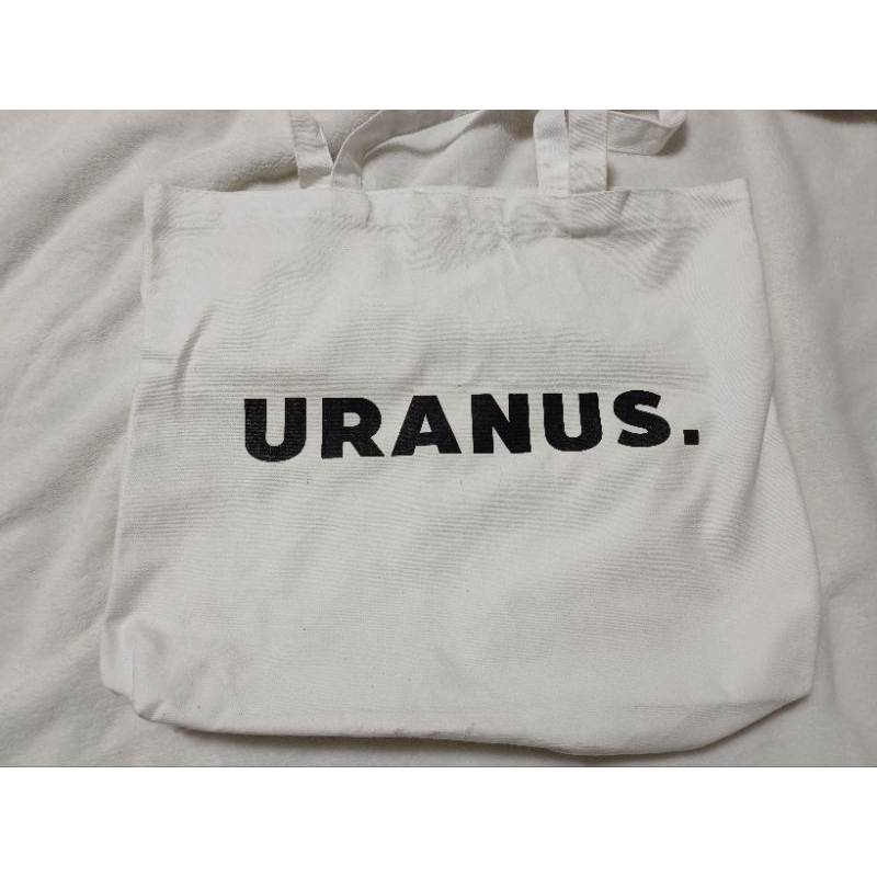 กระเป๋าผ้า URANUS สีขาว