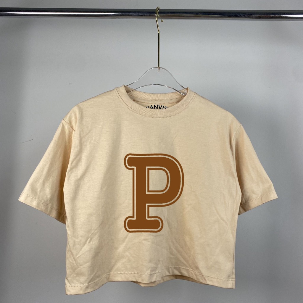 (M2) เสื้อครอปสกรีนลาย ตัวอักษร A-Z มีให้เลือก 14 สี อก 40 เสื้อยาว 20 นิ้ว