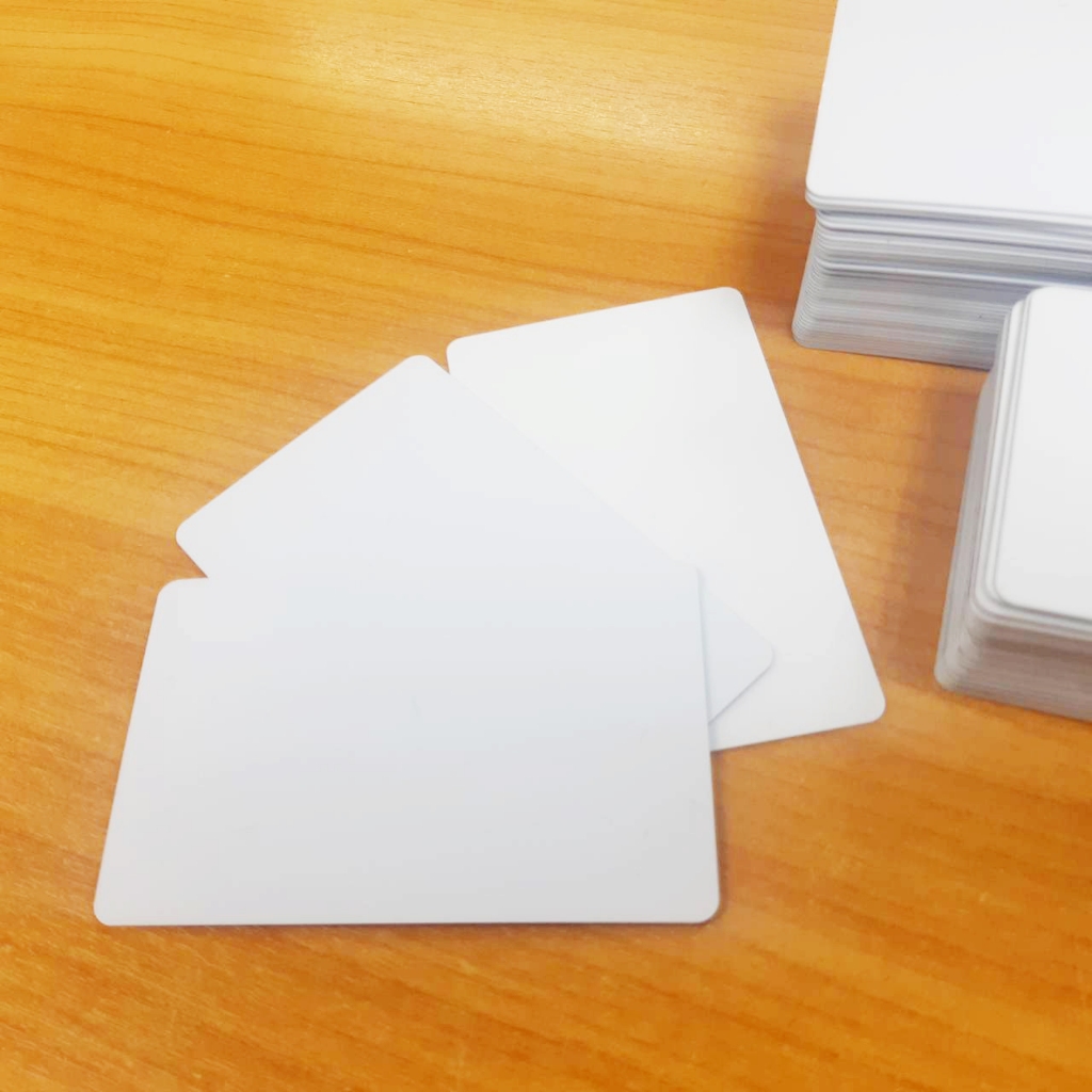 (แบ่งขาย) บัตรพลาสติก PVC CARD บัตรแข็งเปล่า 2 ด้าน ใช้กับเครื่องปริ้นบัตร Inkjet รุ่น Epson L8050/L18050