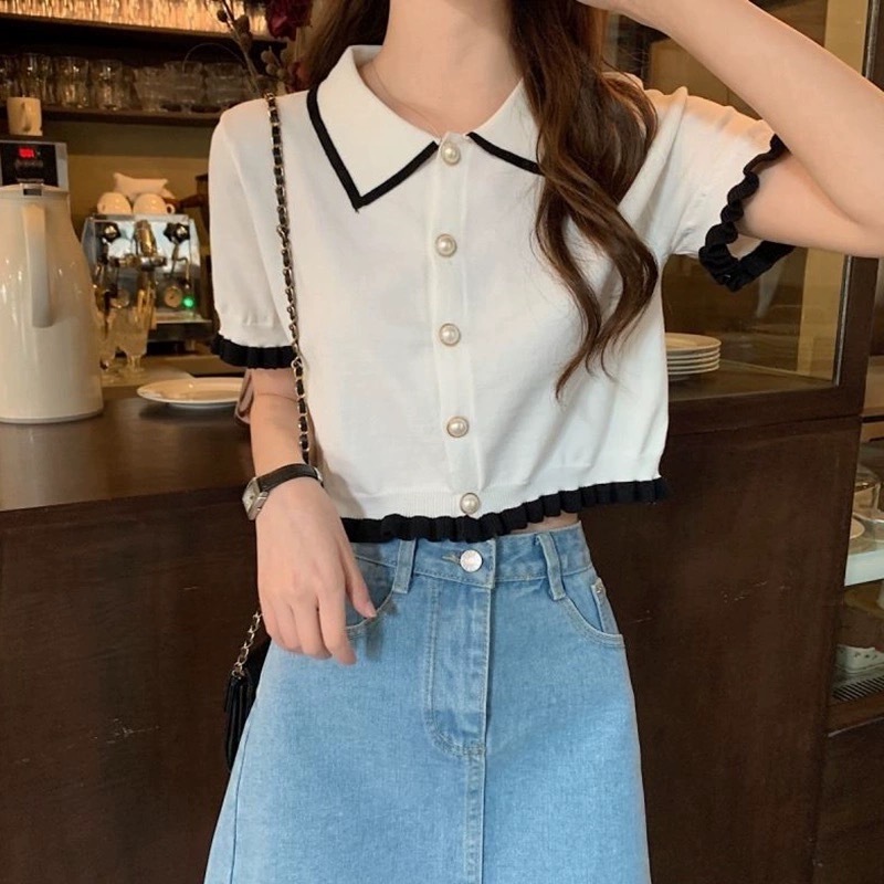 shop_sc [พร้อมส่ง] เสื้อไหมพรมแฟชั่นแขนสั้นผู้หญิง สไตล์เกาหลี คอปก เอวจั๊ม แต่งกระดุมมุข มี3สี