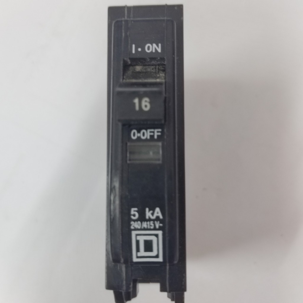 Square D เซอร์กิต รุ่น QOH-X 16A