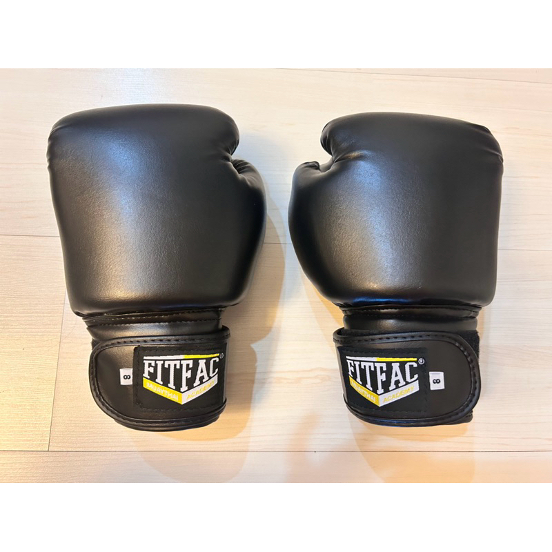 นวมชกมวย fitfac 8oz.