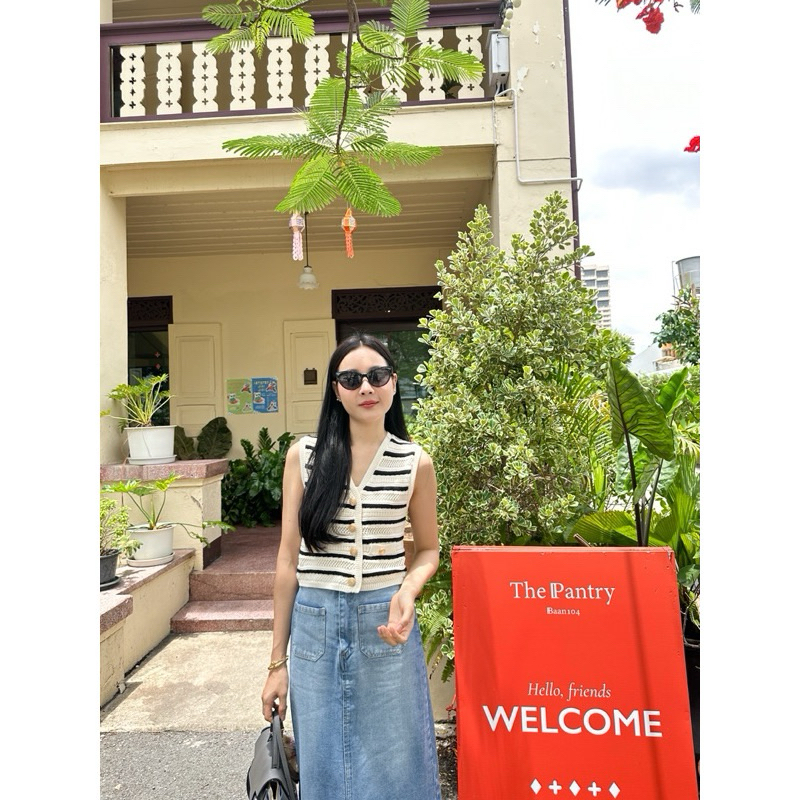 Leya knit top เสื้อกั๊กถักไหมพรม