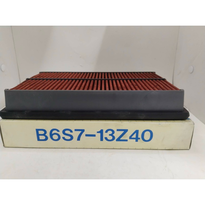 กรองอากาศ B 6S7 13Z40 มาสด้า เอสติน่า MAZDA  ASTENA. กว้าง 15 ซม. ยาว 25 ซม. สูง 4 ซม ราคา  150 บาท