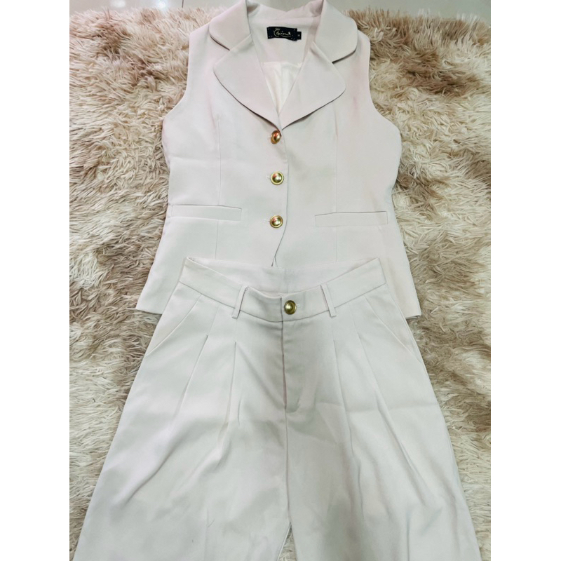 เซ็ทเสื้อกางเกงงานป้ายAurora