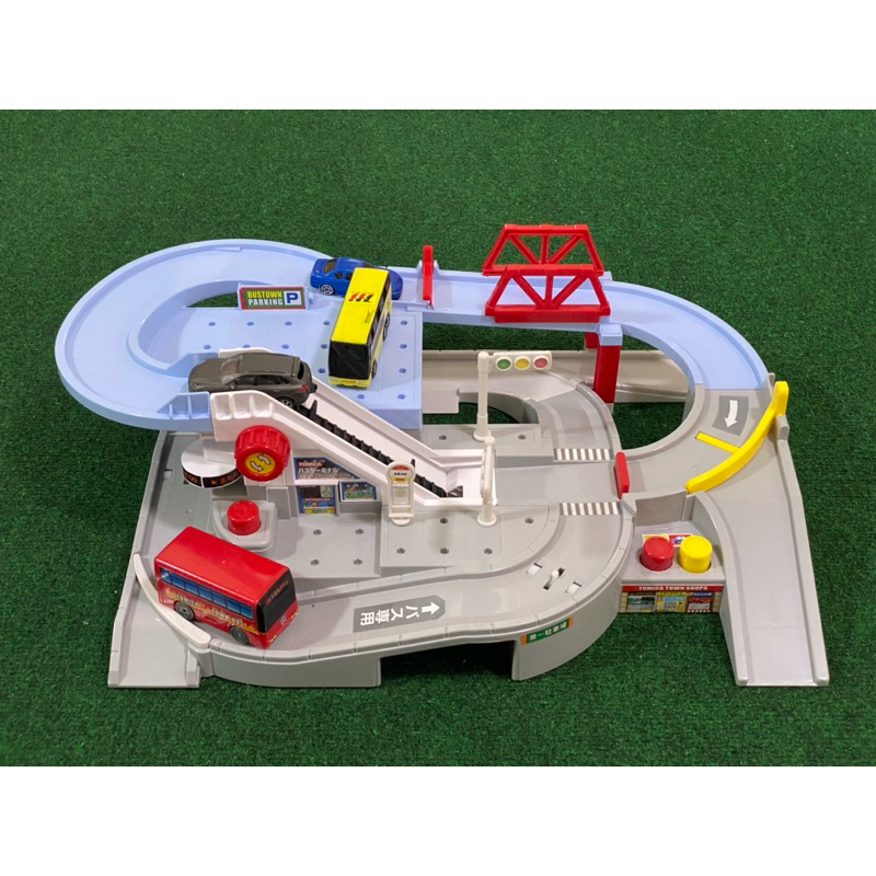 รางรถTomica World Around, Bus Town (Tomica)