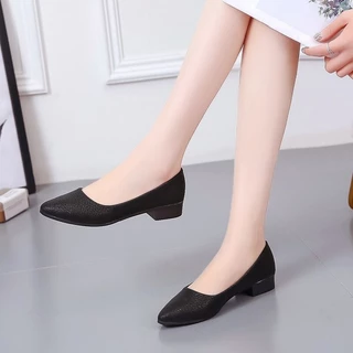 [ส่งเร็วพิเศษ!] รองเท้าคัชชู ส้นเตารีด สีพื้น หนังนิ่ม สวมใส่สบาย รองเท้าหนังนิ่ม รองเท้ามืออาชีพ👍