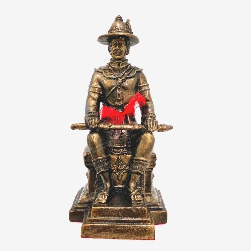 พระเจ้าตากสินมหาราช หน้ากว้าง 4.5 นิ้ว สูง 10 นิ้ว เนื้อเเร่เหล็กน้ำพี้จากบ่อเหล็กน้ำพี้ จ.อุตรดิตถ์