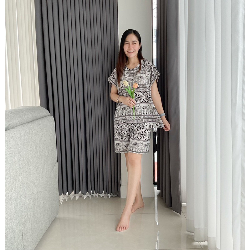 ชุดเซทเสื้อ+กางเกง ผ้าไหมอิตาลี ชุดเซทสาวอวบ ลายใหม่ ผ้าใส่สบาย ผลิตในไทย🇹🇭