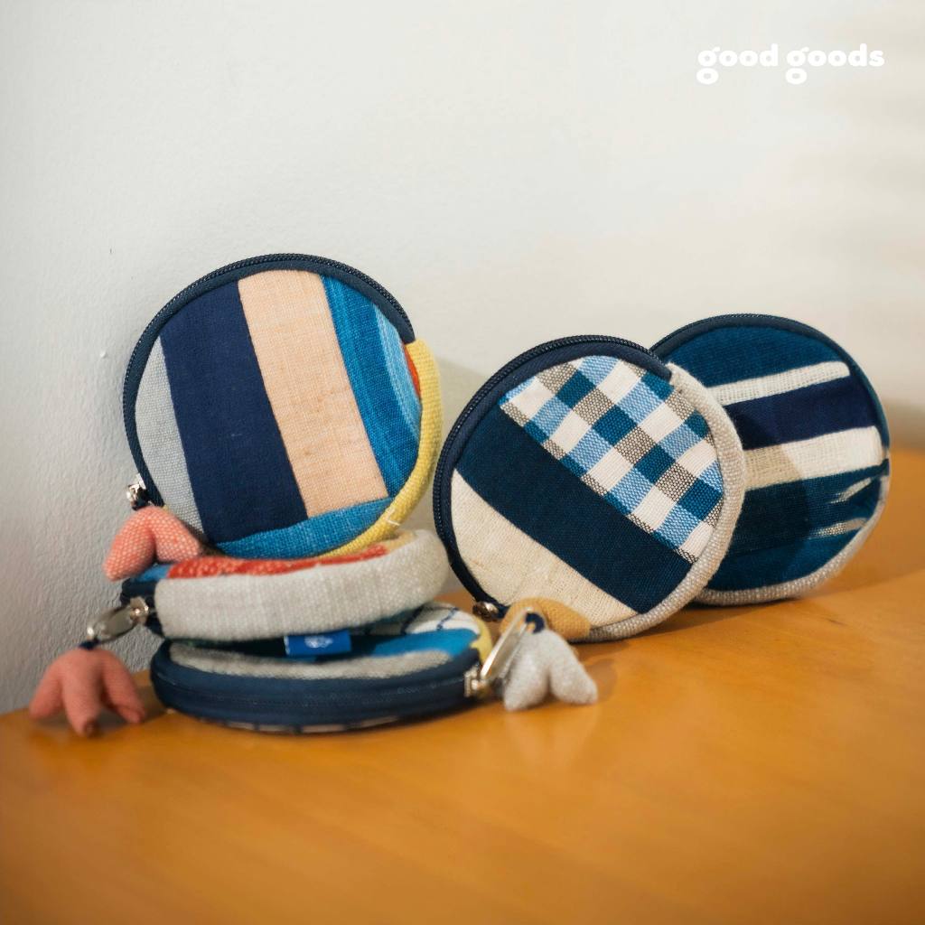 กระเป๋าเหรียญผ้าตัดต่อ Good Goods