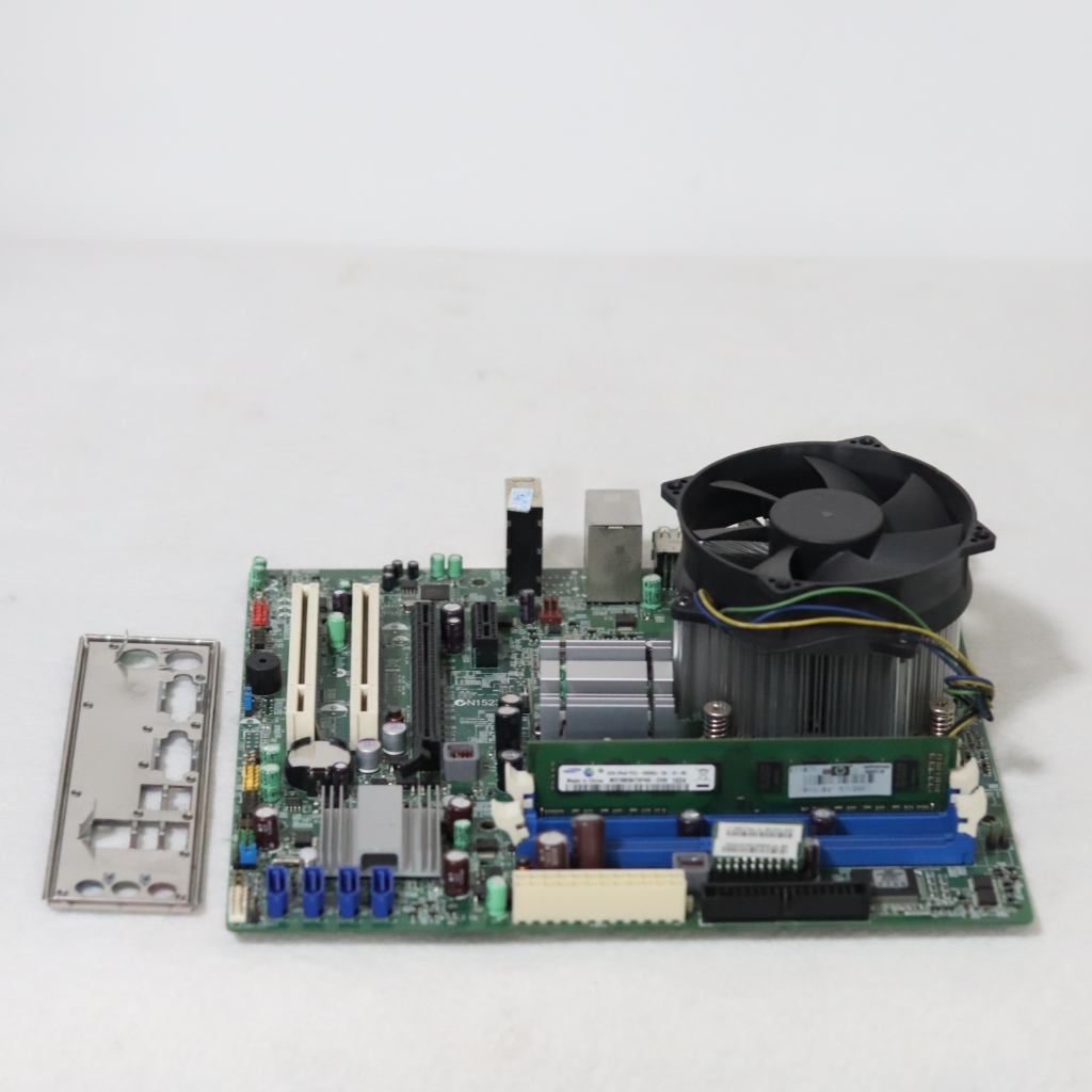 Mainboard  Acer G41M07 Socket LGA775 +ฝาหลัง พร้อม Ram DDR3 2GB พร้อม CPU intel cpuคละรุ่น