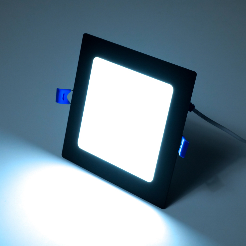 BEC BLADE III-S-BK 12W ดาวน์ไลท์ฝังฝ้า LED ทรงเหลี่ยม รูปที่ 3