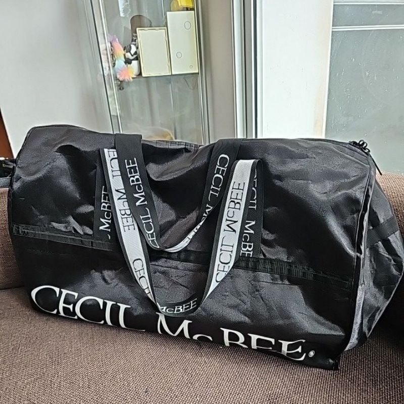 กระเป๋าผ้า Cecil McBee