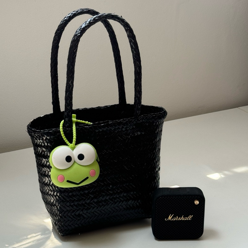(พร้อมส่ง)mini Blooming bag กระเป๋าสาน ด้วยกระจูด สีดำ มินิมอลสุดๆ