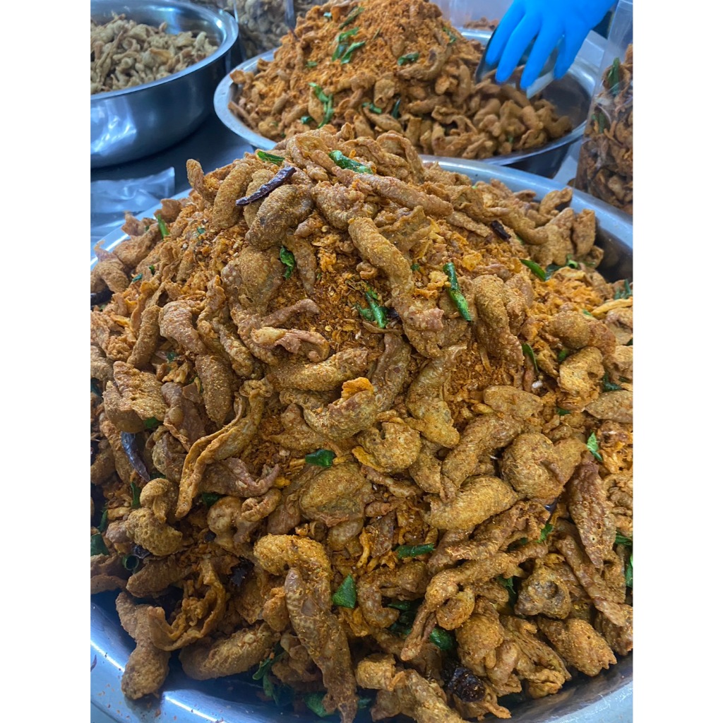 น้ำพริกหนังไก่ เกรดทั่วไป อย. ถุงละ1 กก.