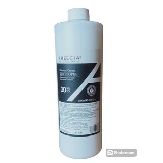 ❤️❤️❤️ไฮโดรเจนฟรีเซีย ใช้ผสมกับสีผมหรือครีมฟอกกลิ่นอ่อนโยนผมไม่แห้งเสีย Freecia Oxidant Cream 1000ml