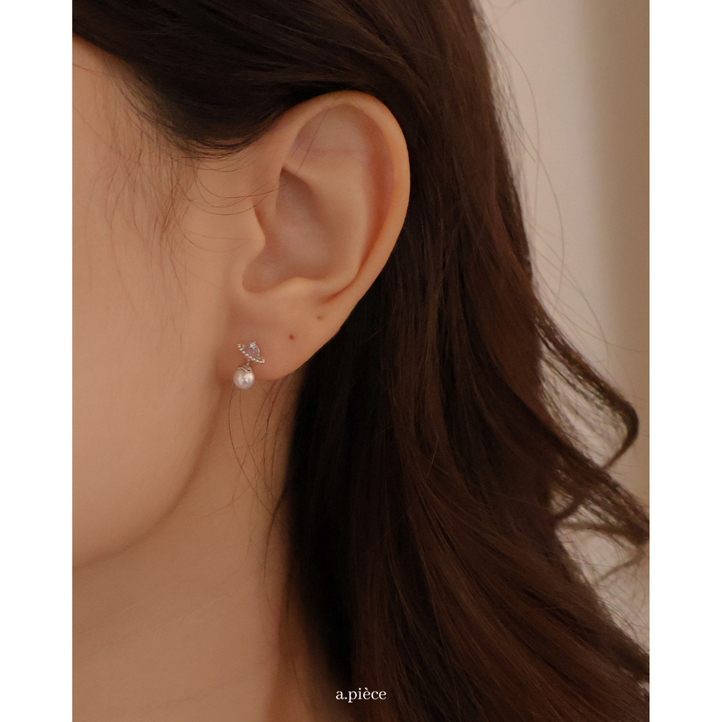 A.piece จิวแสตนเลส [surgical steel] Candy pearl planet piercing (Baby pink) (ราคาต่อข้าง)