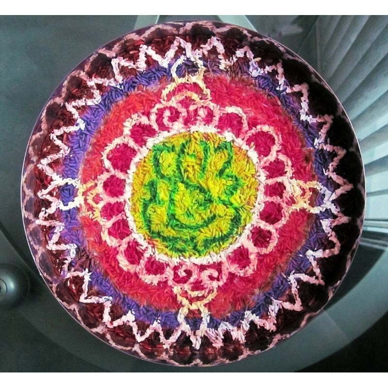 ข้าวสารมงคล 9สี สำหรับตกแต่งหิ้งมินิมอลให้สวยงามถวายแด่องค์เทพ💚ฟรี สายสิญจน์ปลุกเสกจากอินเดีย - รูปที่ 2