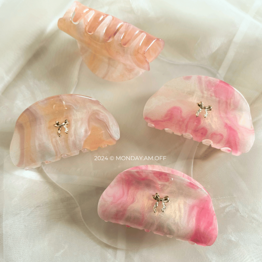 [ส่งไว!] กิ๊บเปลี่ยนสีได้ ทรงพระจันทร์ ติดโบว์ทอง หรูหรา ติดแกลม Moon Hair Claws รุ่น Moondance (8 cm) - รูปที่ 2