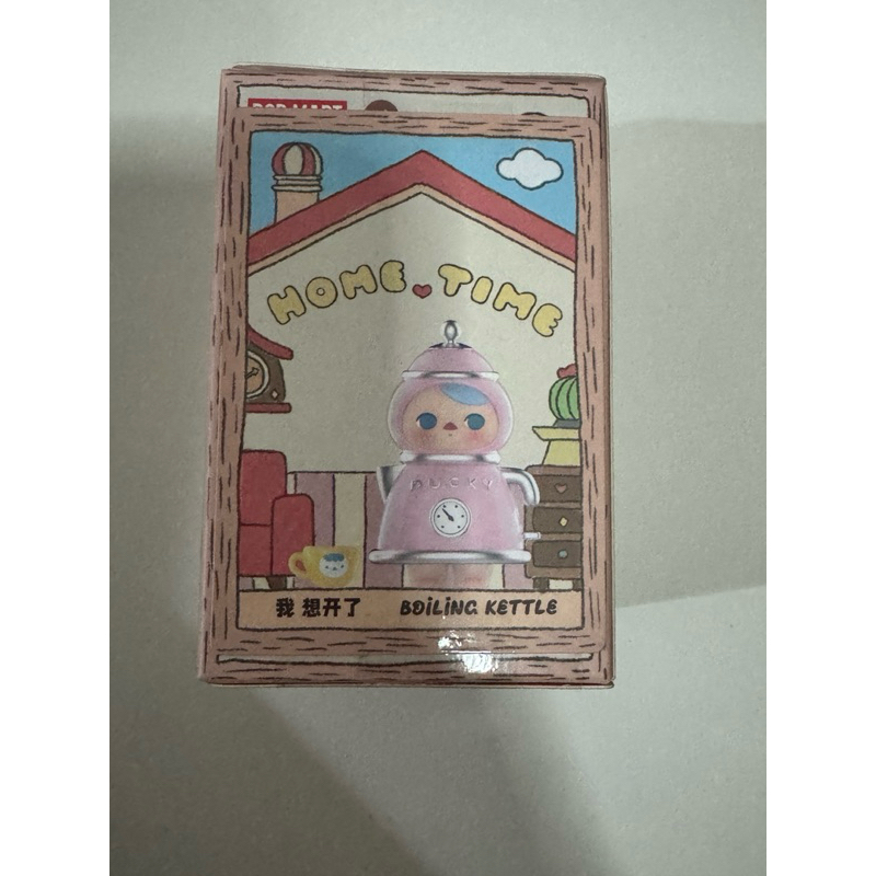 Pucky home time Pop mart