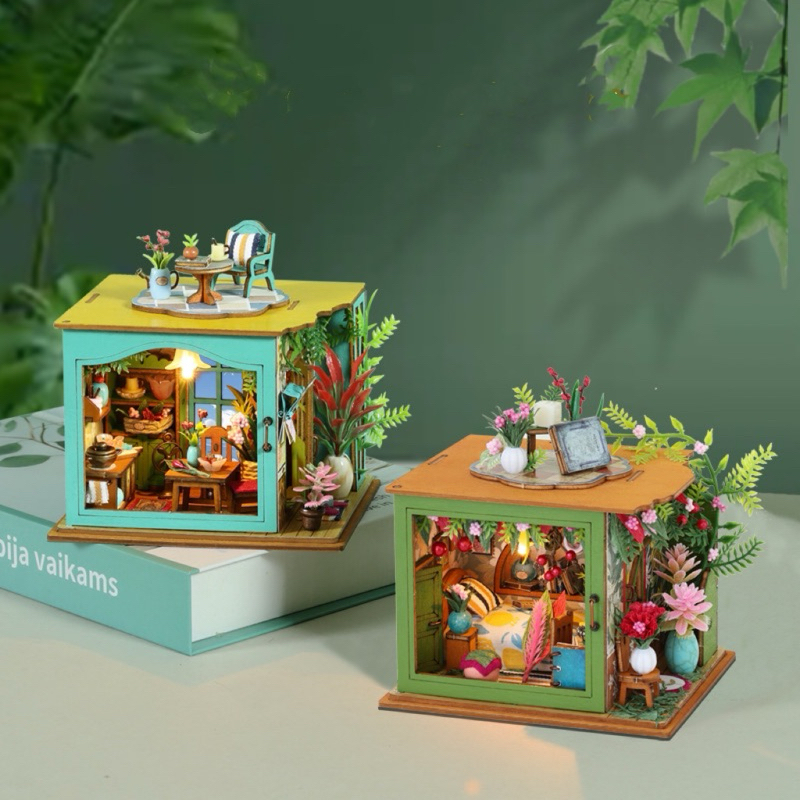 บ้านจิ๋ว รุ่น MN001 Wilderness Cabin และ MN002 Borrowed Kitchen ใกล้ชิดธรรมชาติอบอุ่นและสงบ