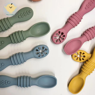 Heykiddo : Pre-Spoon ชุดช้อนซิลิโคนสำหรับเรียนรู้ 3m+ สำหรับวัยหยิบจับ บดป้อน พร้อมกล่องเก็บ มีกล่อง