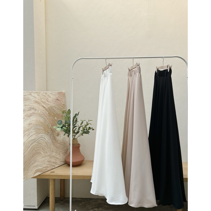 clothesup กระโปรงทรงกลม งานตัด