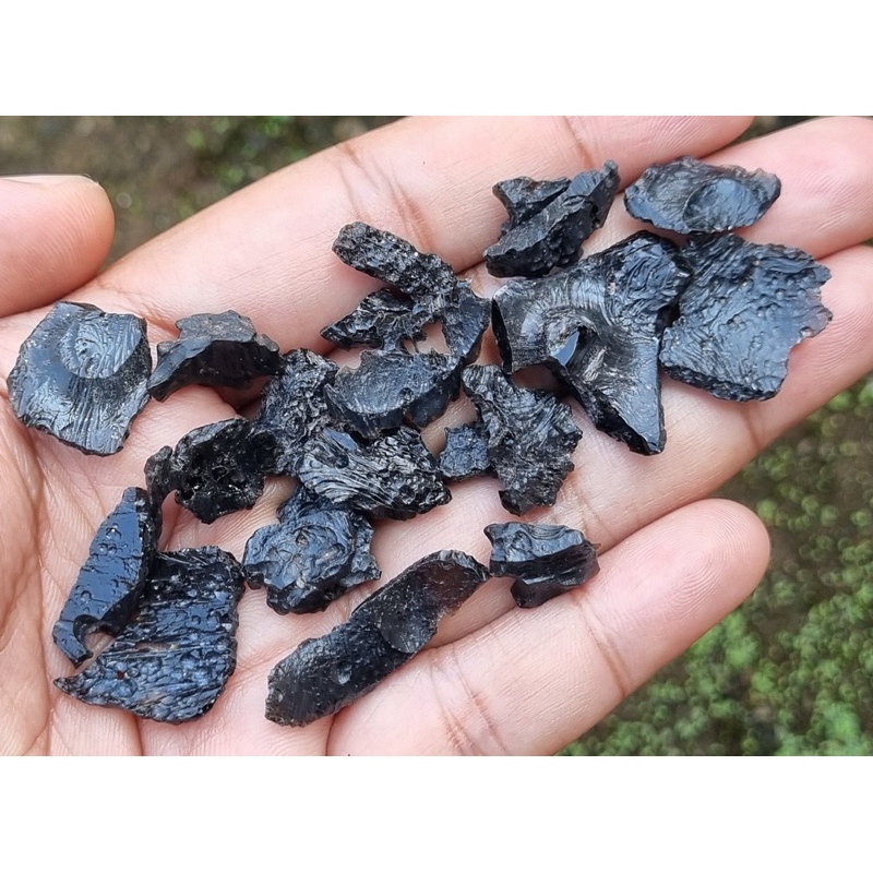 1 PC Random Pick Natural Rare Billitonite Stone - Black Batu Satam - Mini Size Satam Stone from Bangka Belitung Island
