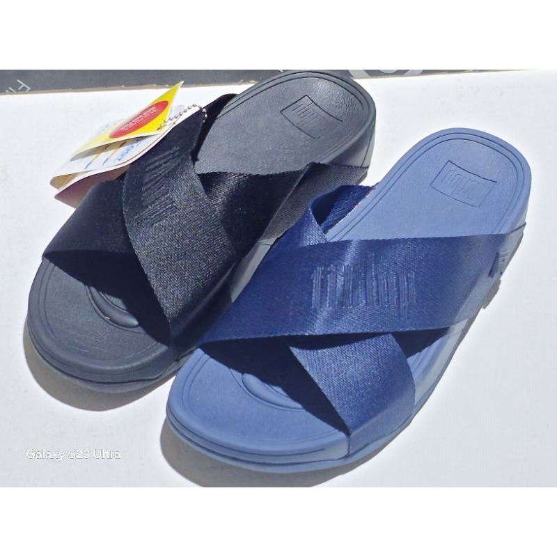 รองเท้าแตะ FitFlop เบานุ่มใส่สบายใส่ได้ทั้งหญิงทั้งชาย