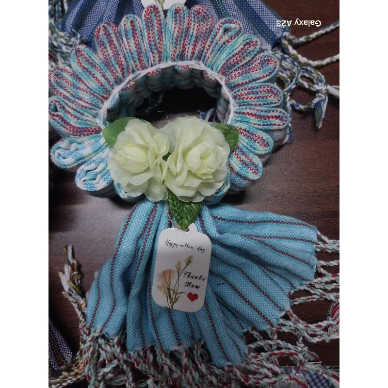 มาลัยผ้าพันคอทอมือคละสีกล่องสีน้ำตาลพร้อมดอกไม้+ฟรีป้ายแท็ รูปที่ 3