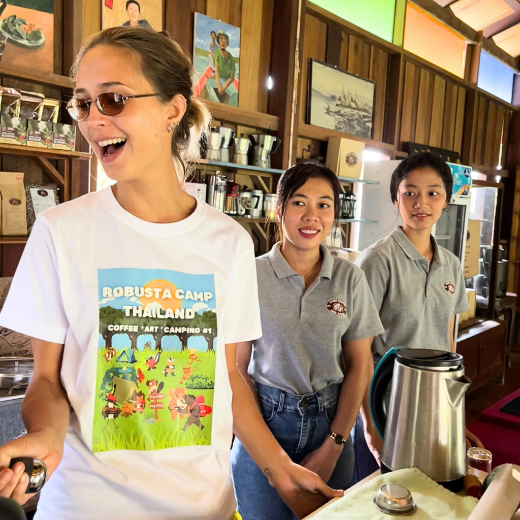 Gong coffee เสื้อ Robusta camp Thailand 01