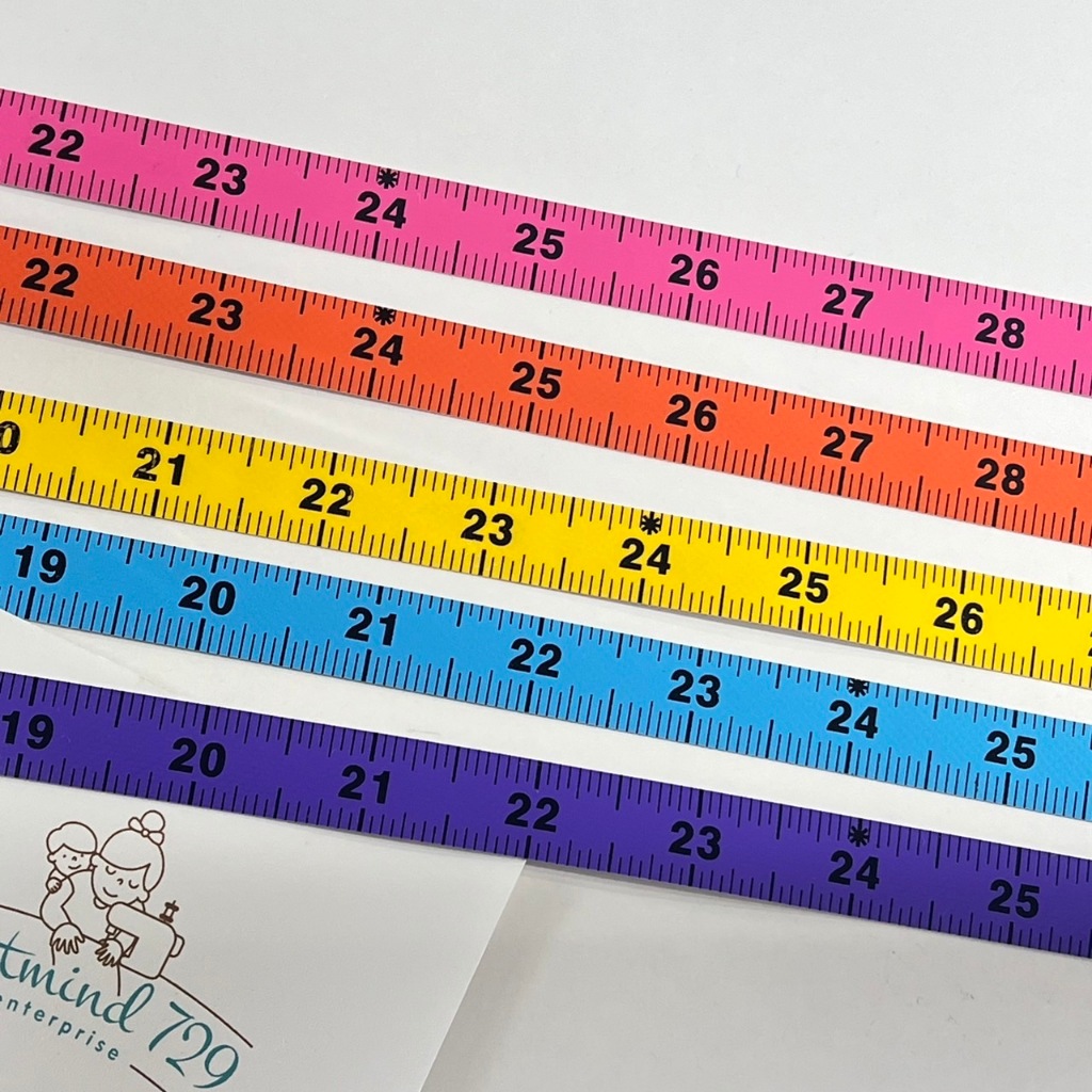 สายวัด AKTION  สายวัด 1.5 เมตร มี 5 สี